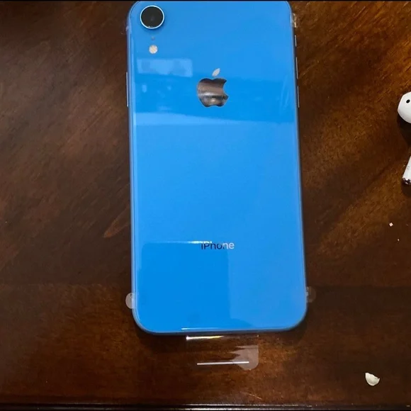 Apple iPhone XR ブルー  超美品　箱付き A1984 Apple iPhone XR - 64GB - Fully Unlocked - Smartphone